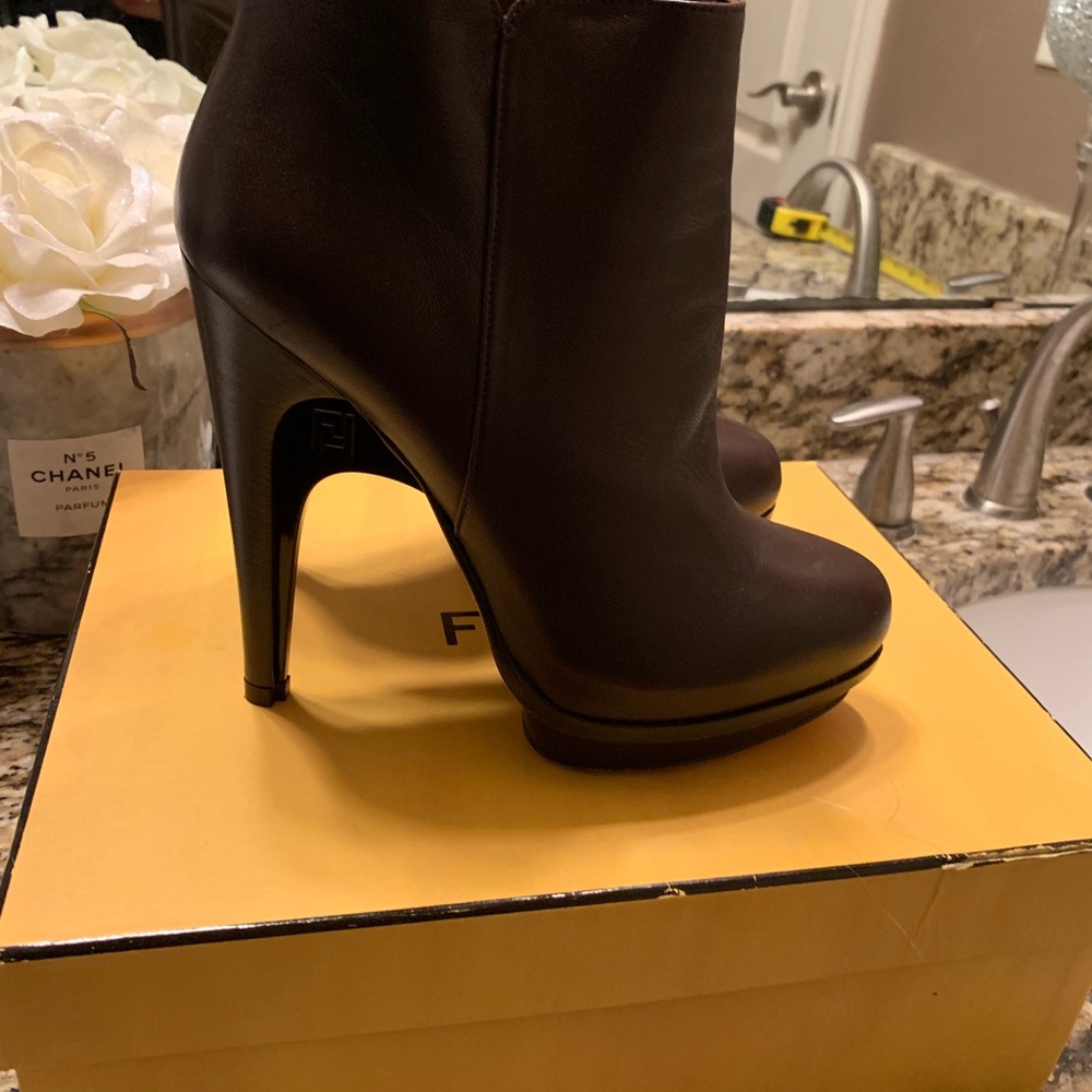 Fendi ankle boots - Picture 4 of 11